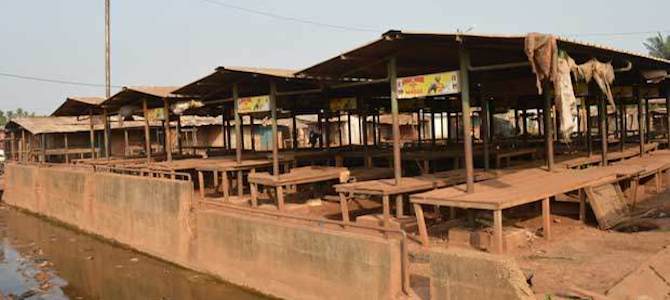 abandoned-market-pk5-bangui-670.jpg