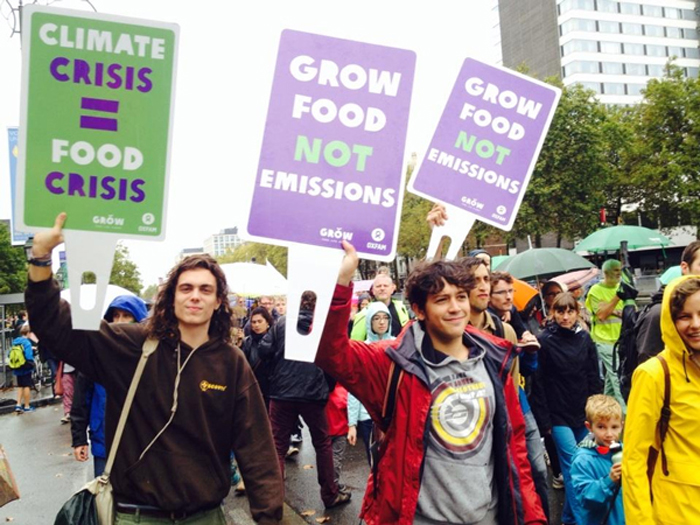 A clear message from Belgium - Climate March in Brussels (Photo Credit: Oxfam Solidarité - Solidariteit) 
