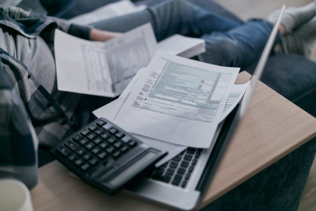 Tax Calculator features image