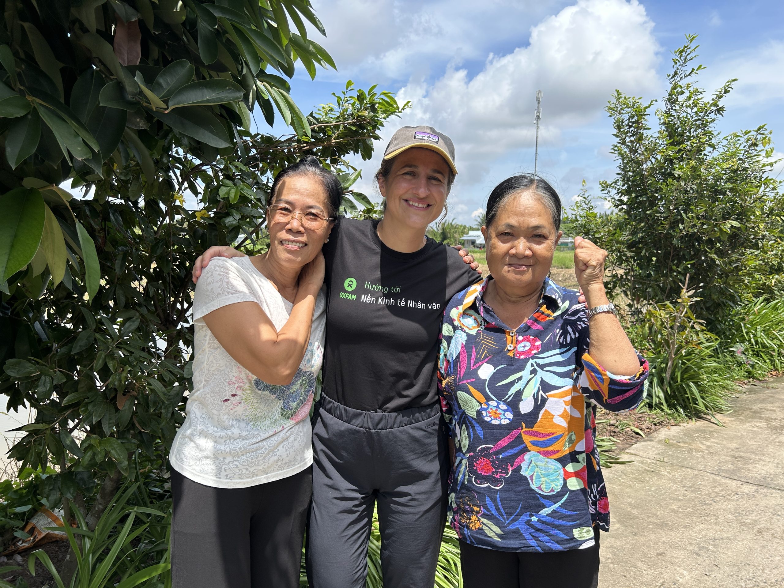 Oxfam Canada Executive Director Lauren Ravon, visits a Farmers' Cooperative in Vietnam. Photo: Caroline Leal/Oxfam