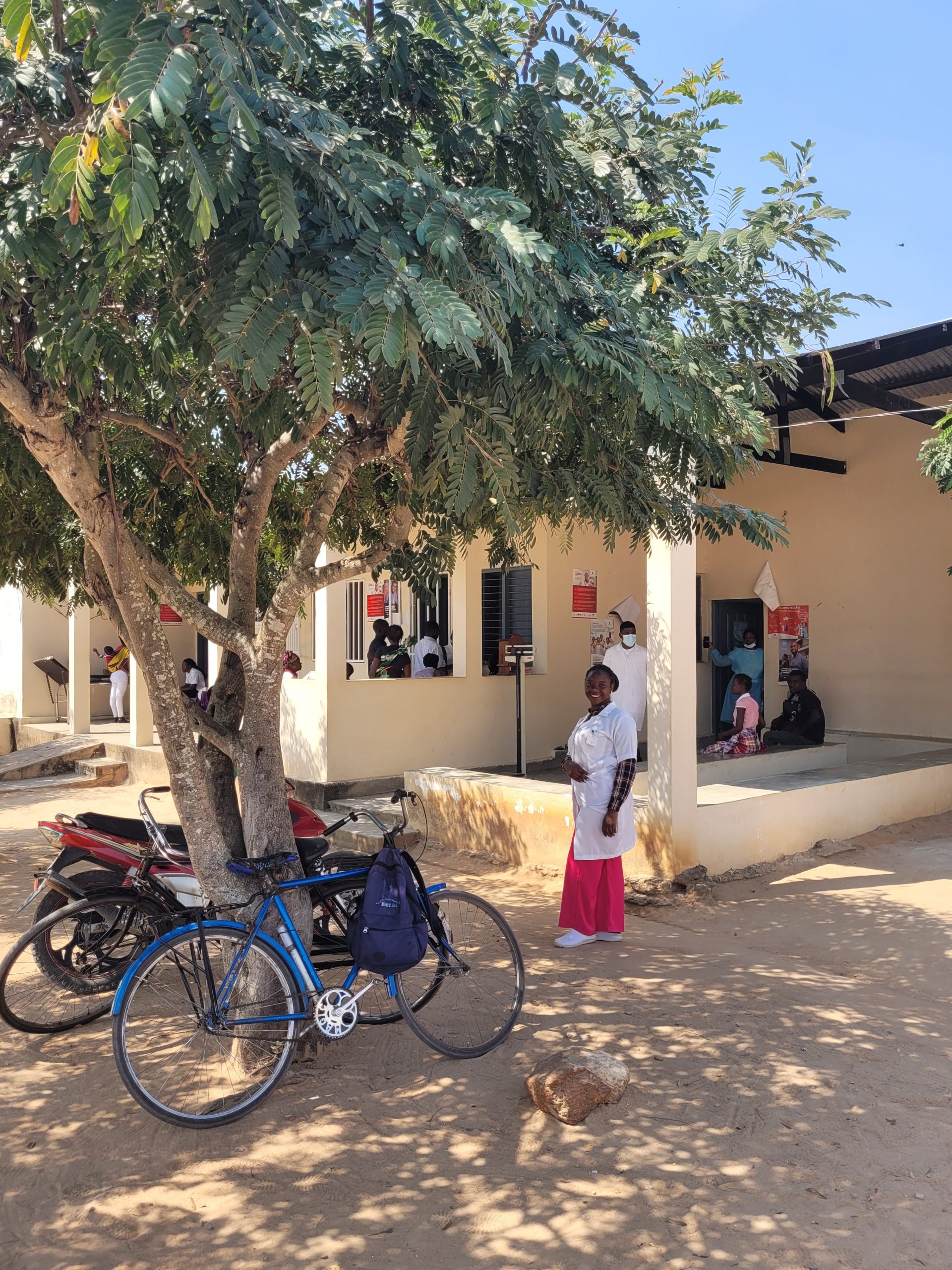 Primary care health facility outside Mugeba, Mozambique.
Photo: Vaisnavi Gnanasekaran
